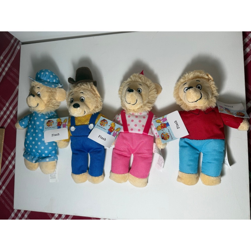 PBS Kids The Berenstain Bears Stuffed Plush Family Set Of 4 With Tags